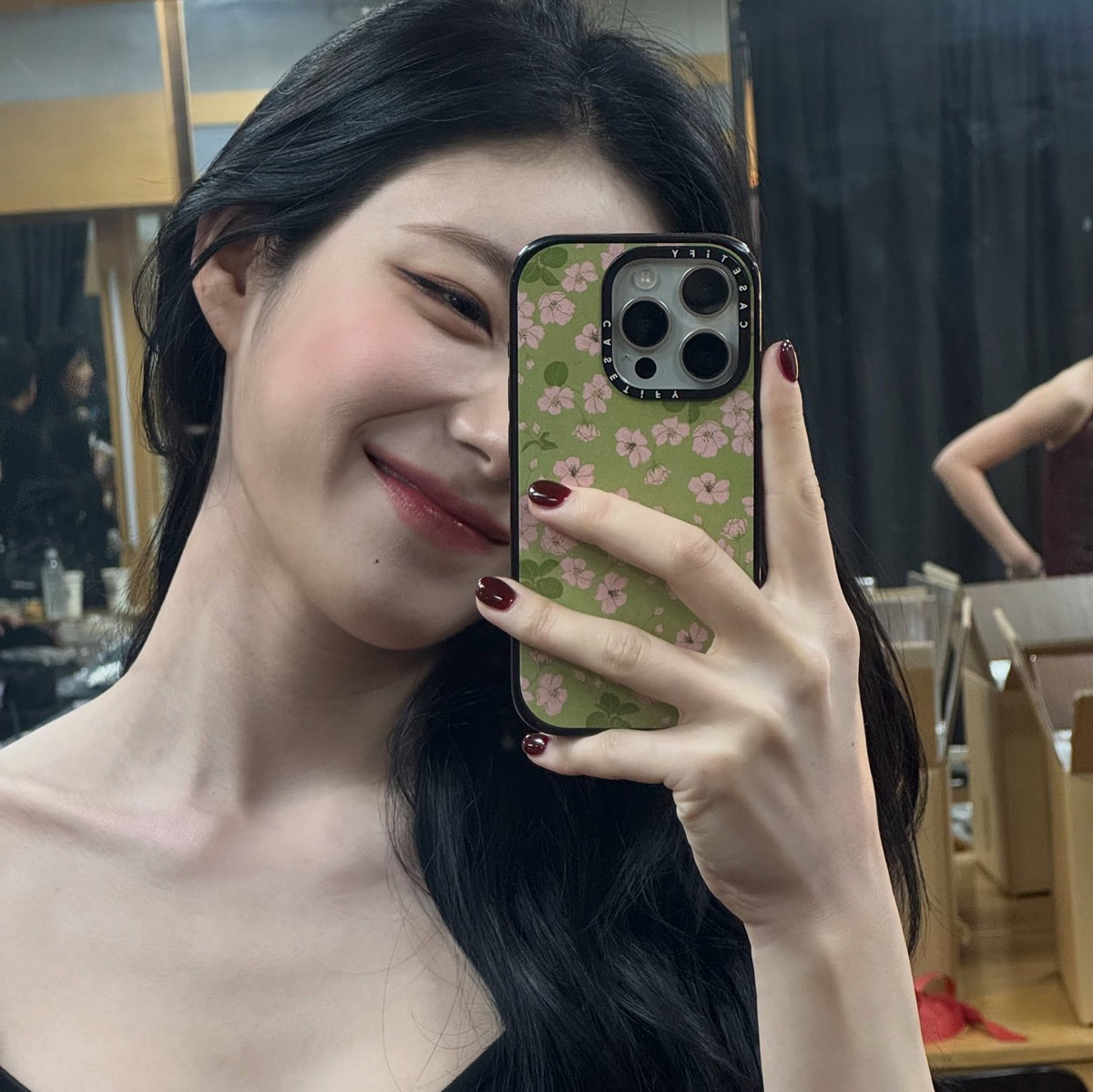 jYusmV