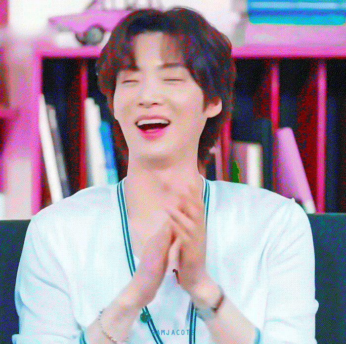 jczmdO.gif