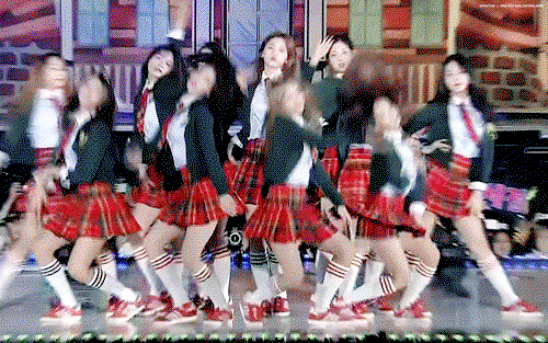 jdLaeN.gif
