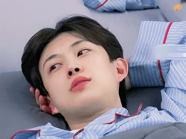 jeAzzp.gif