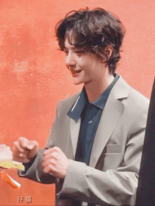 jfeHvJ.gif
