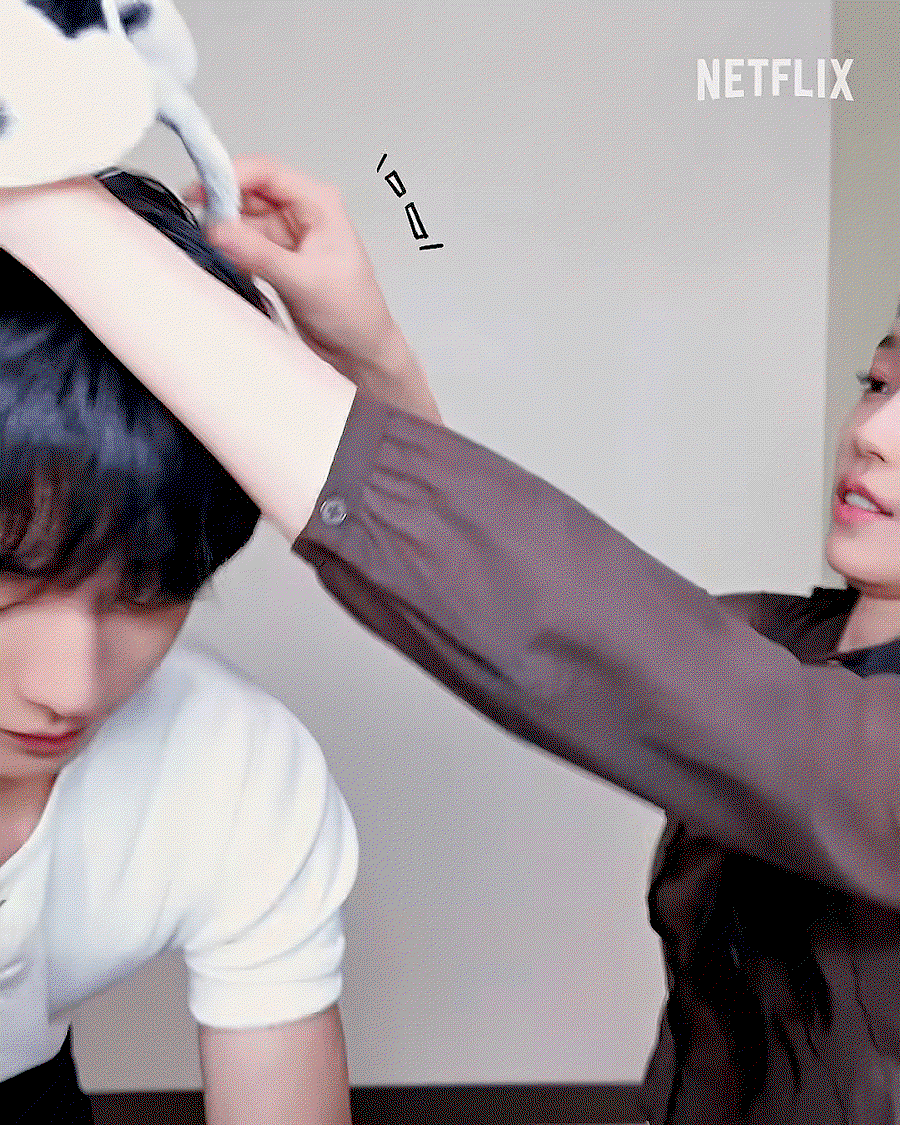 jhHgTX.gif