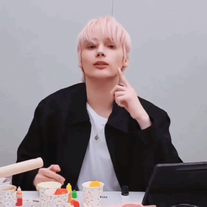 jiPUOe.gif