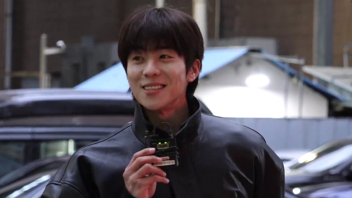 jihYqk