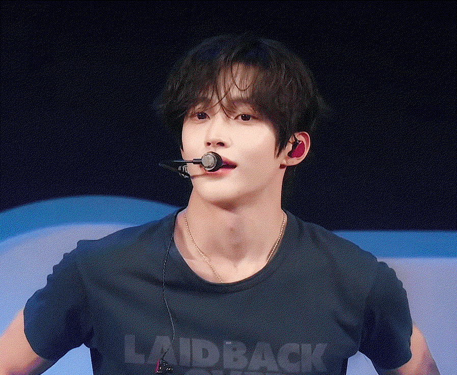 jjZxQn.gif