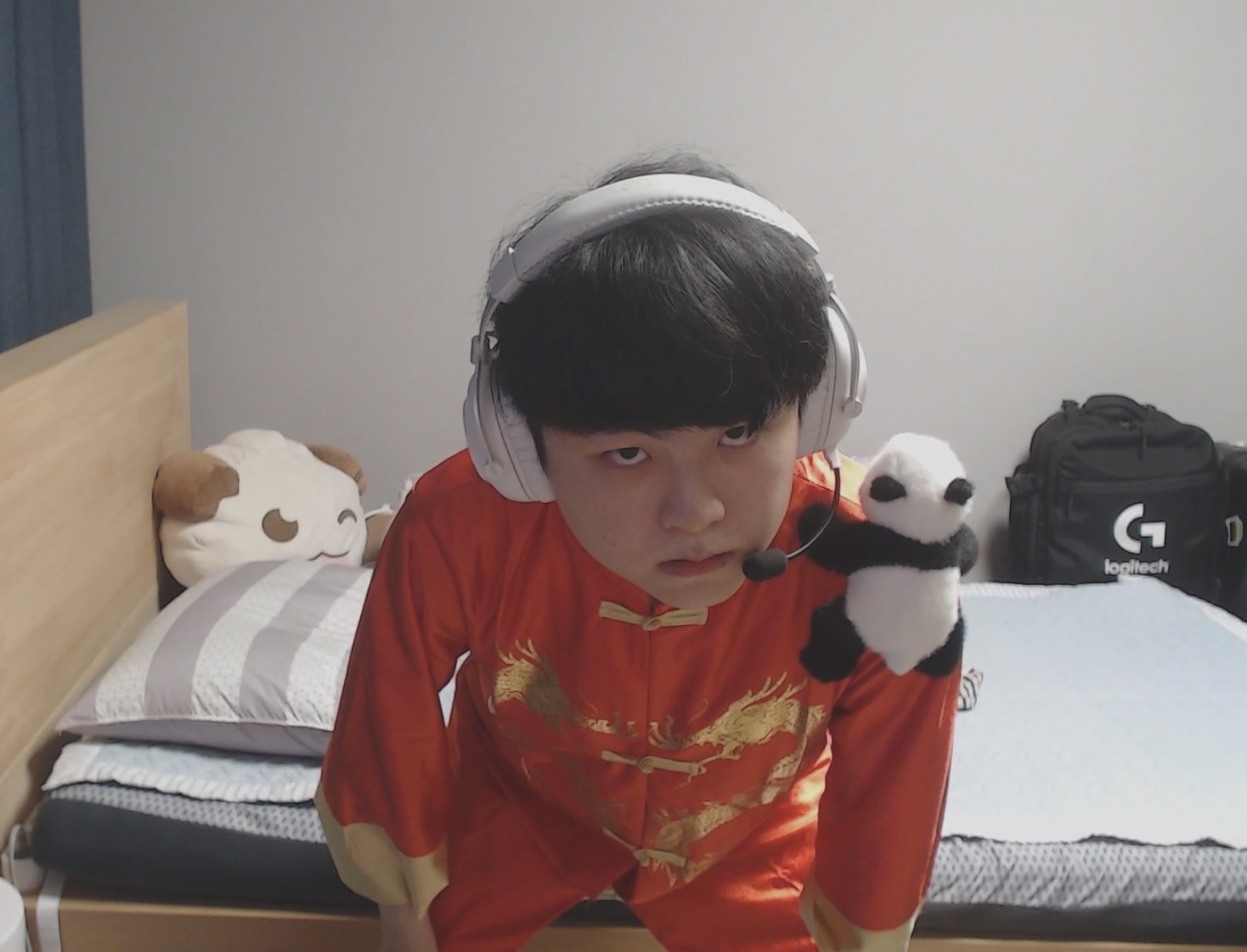 jnDIvw