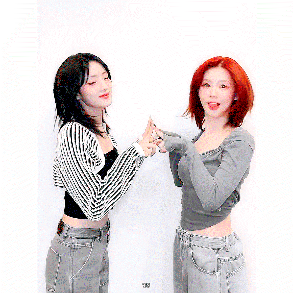 jqVyjz.gif