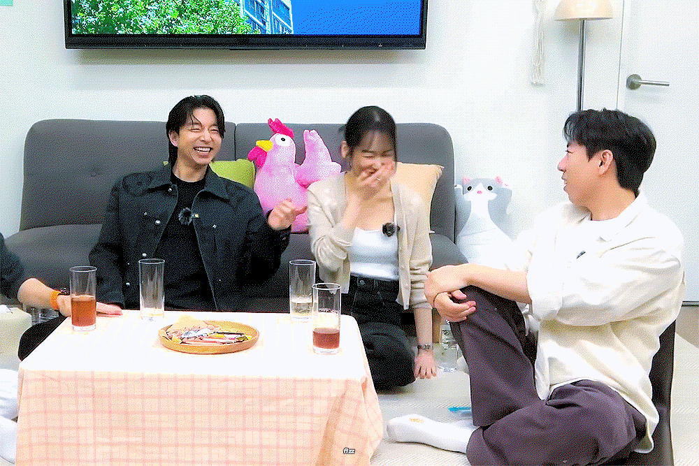 jujjwN.gif