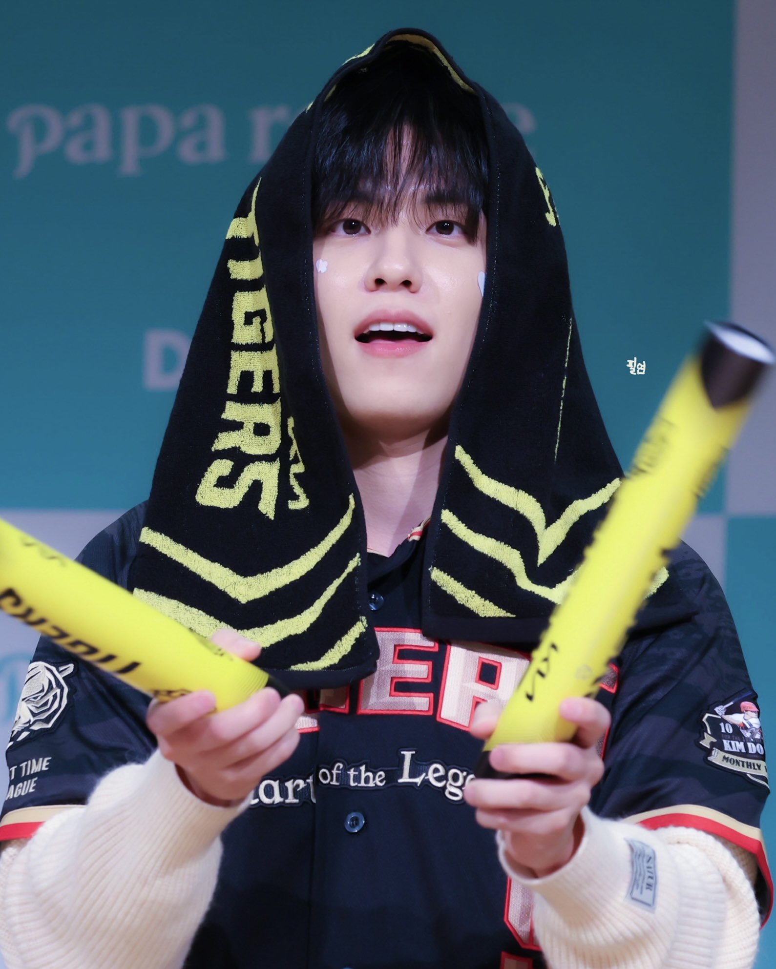 jyWsDS