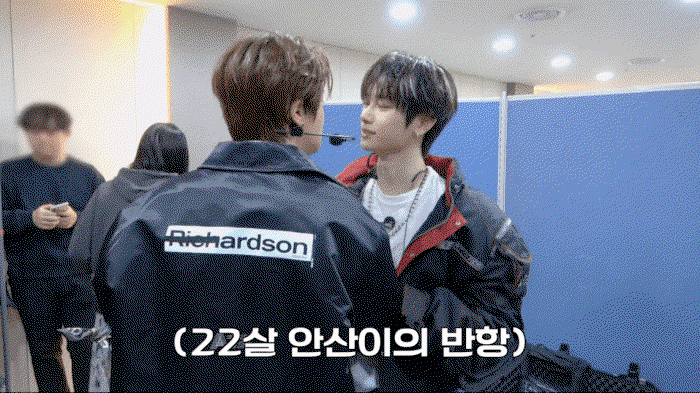 kLHQnN.gif