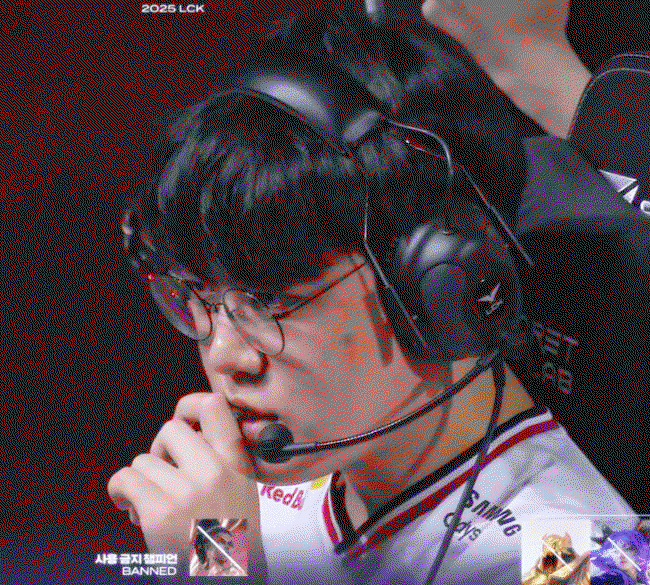 kMqtxT.gif