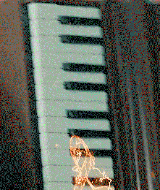 kNBgmj.gif