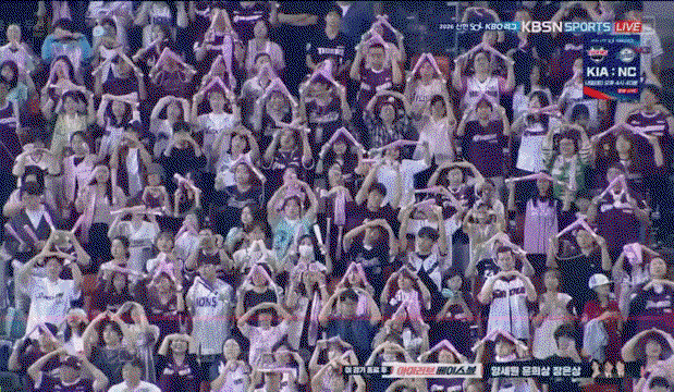 kVXAEA.gif