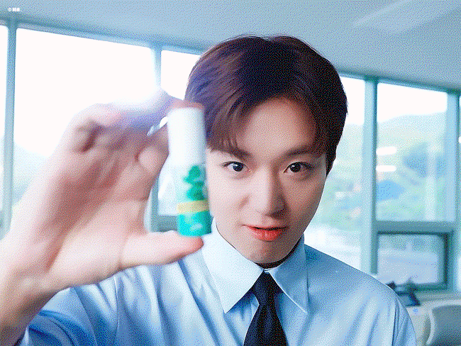 kdHwgP.gif