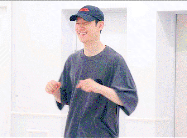 keVtoJ.gif