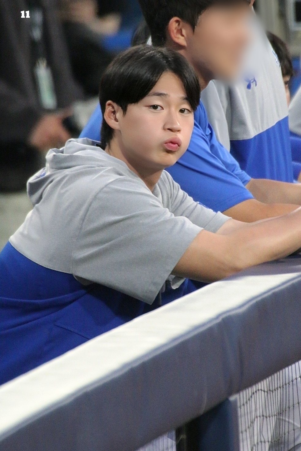 kfKZfB