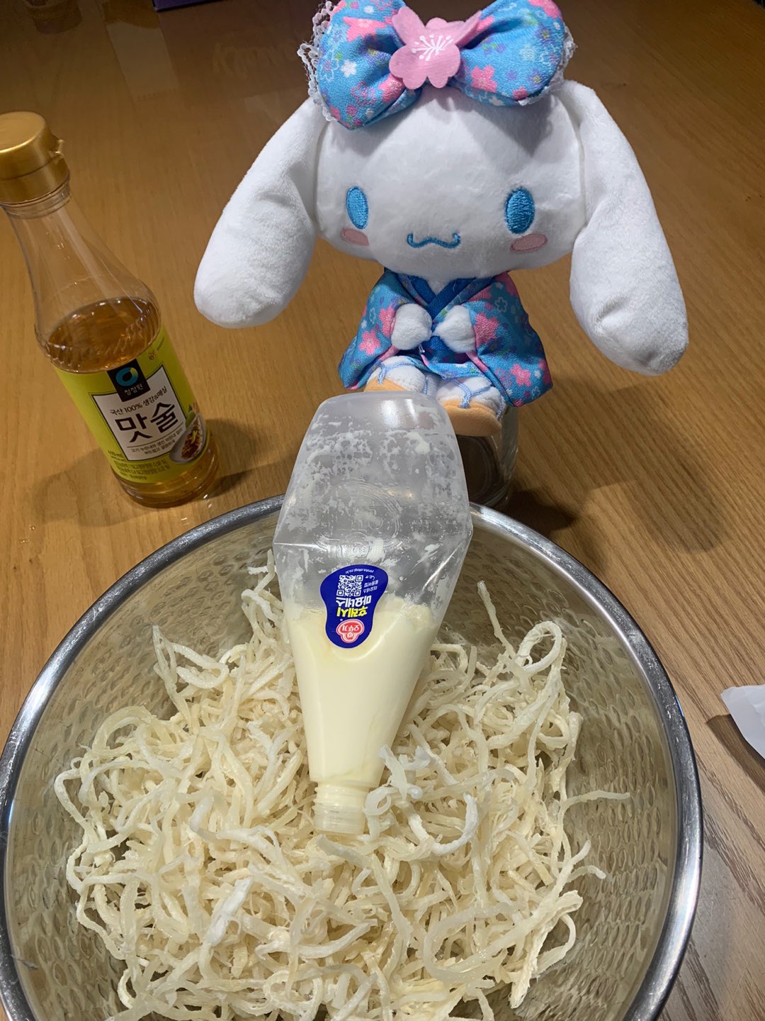kmNPnF