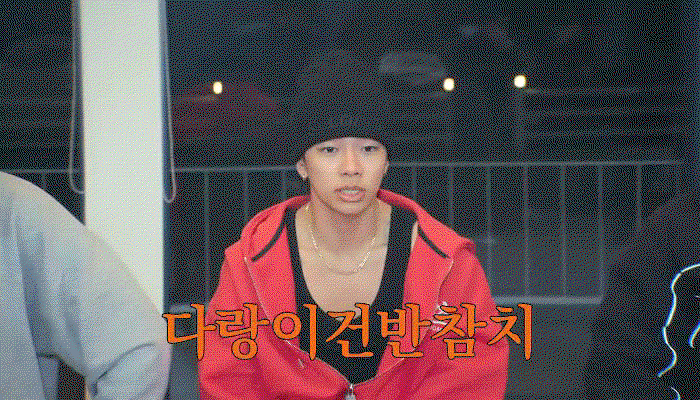 kpAevc.gif