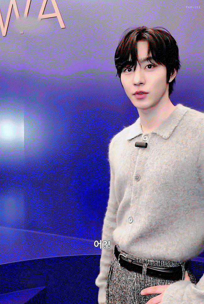 kqCDIw.gif