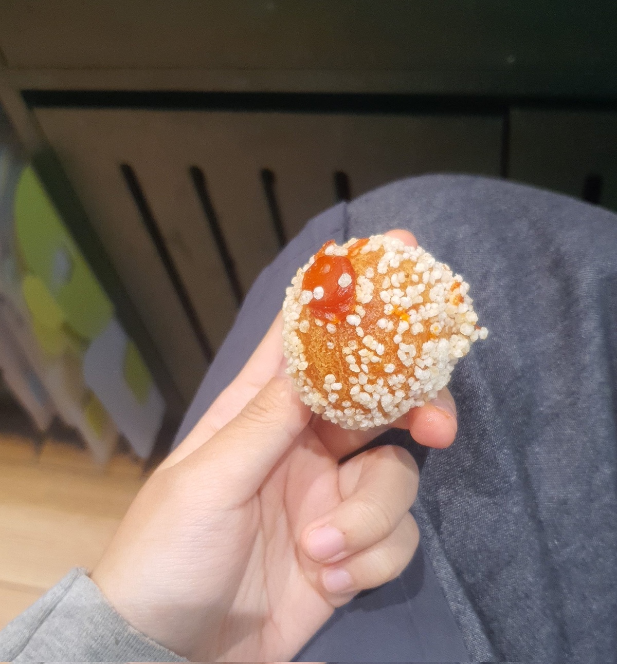 kuZMMJ