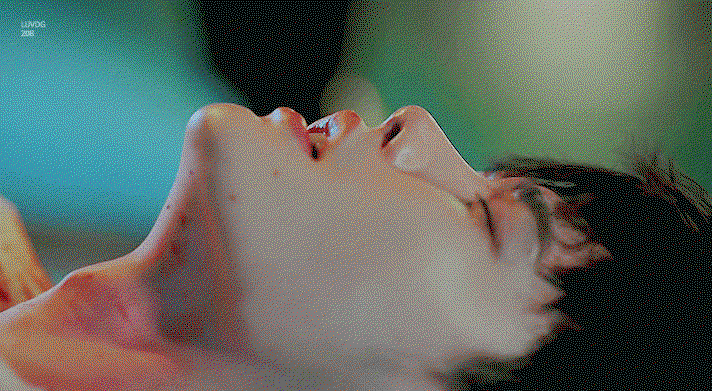kwNYsX.gif