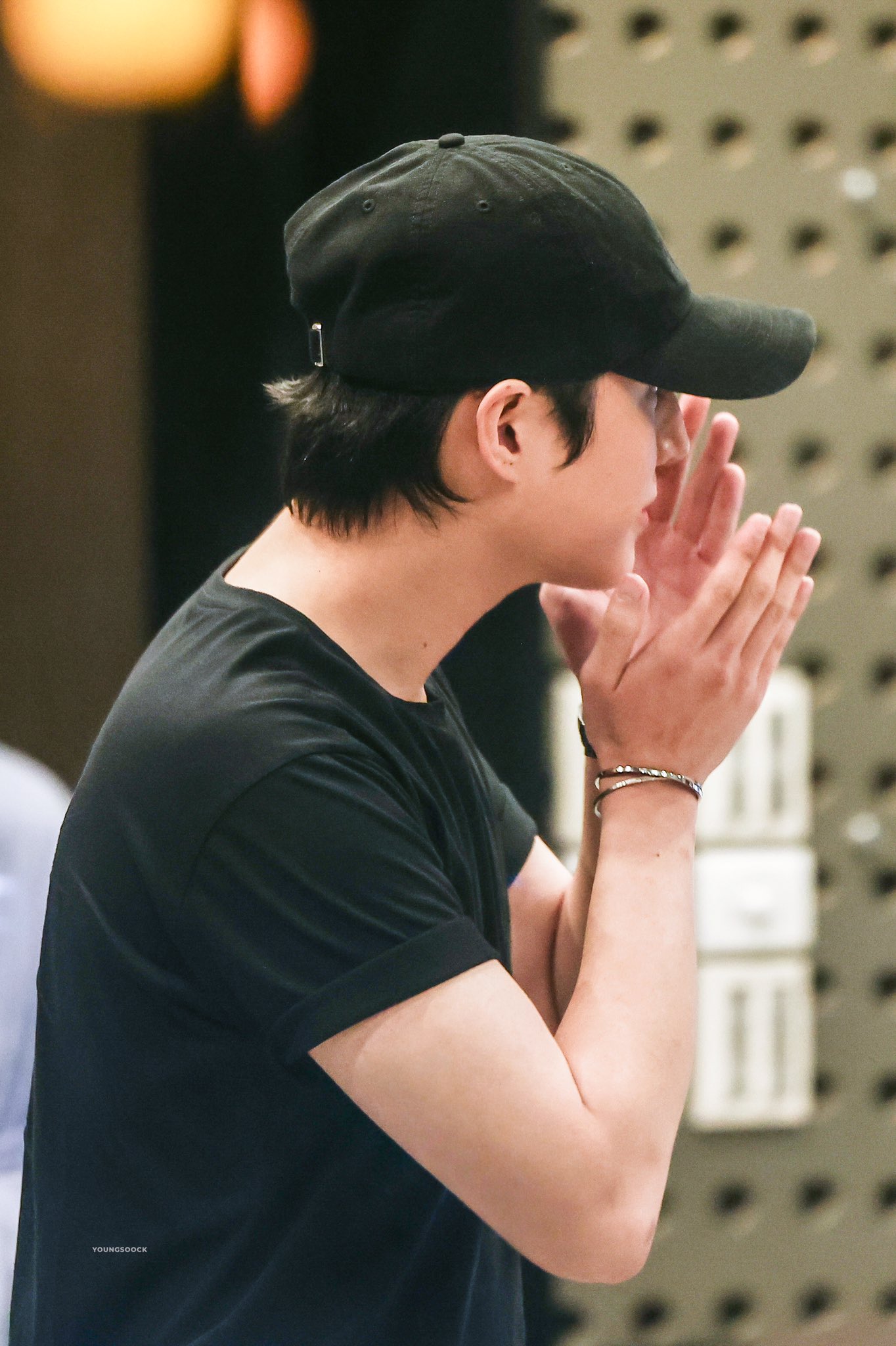 lBWsJY