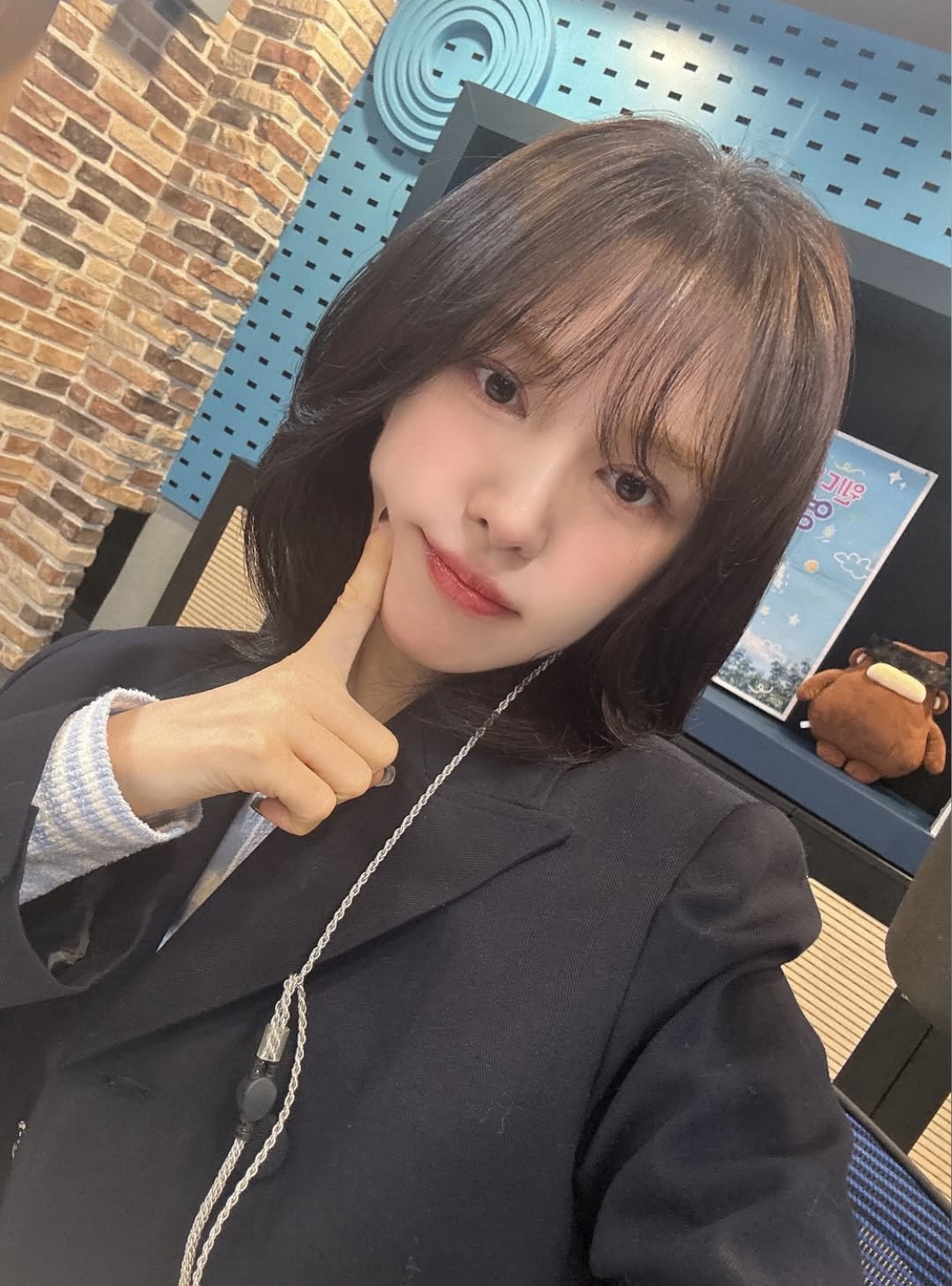 lIiyzE