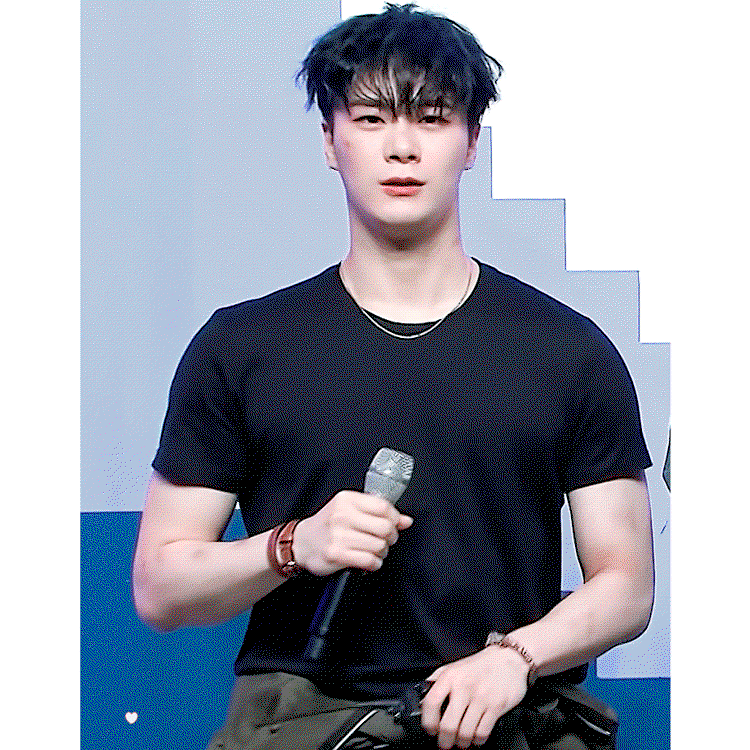 lMKEIo.gif