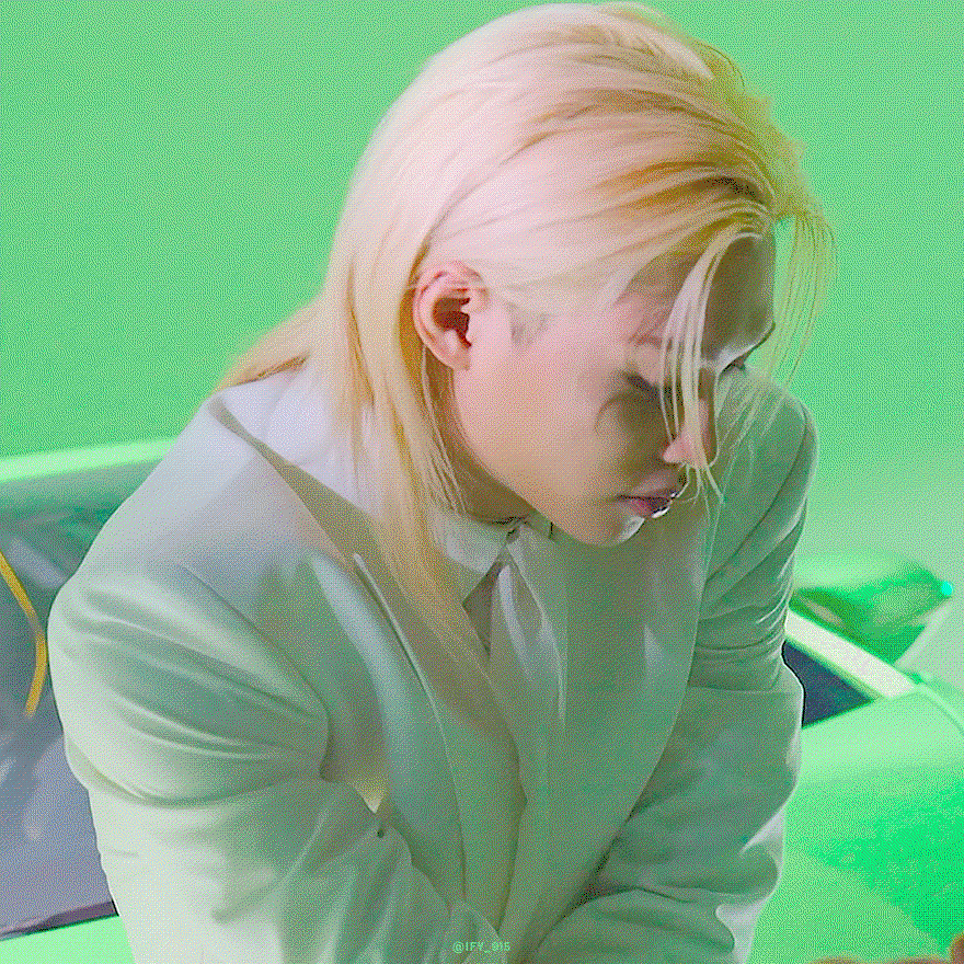 lQkzwI.gif