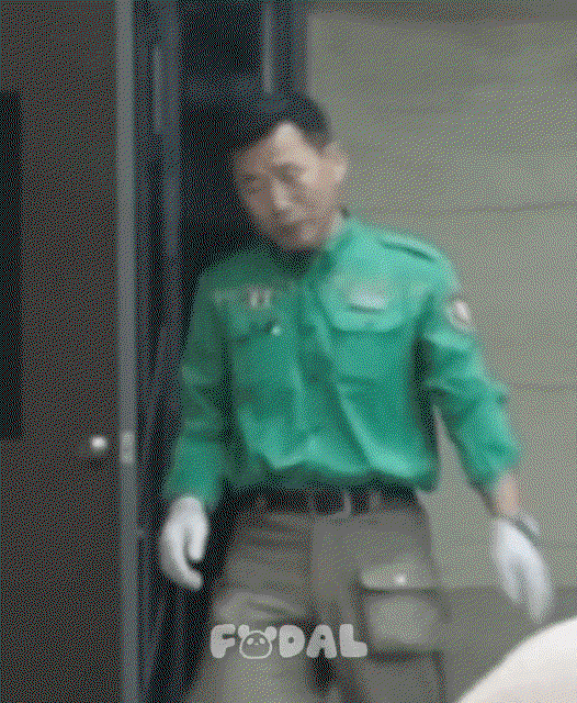 lSsBEI.gif