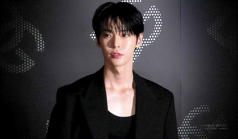 lWTYsX.gif