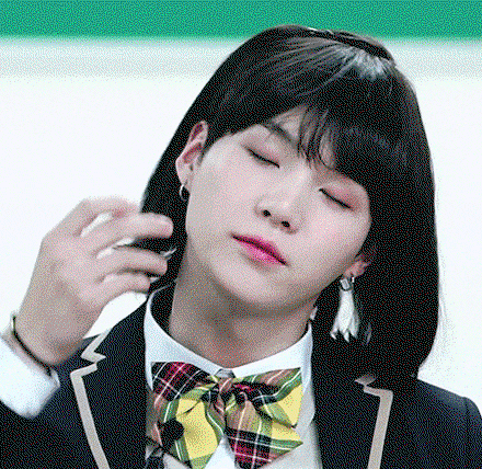 lWmNMt.gif