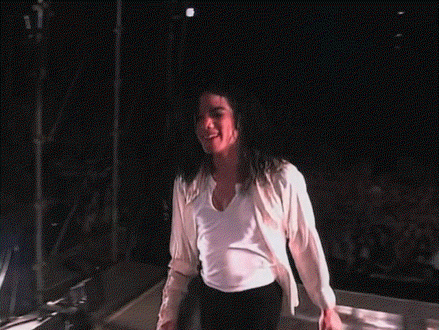 lYoTmB.gif