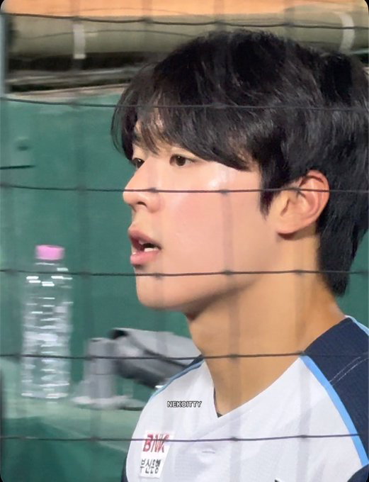 laBgWF