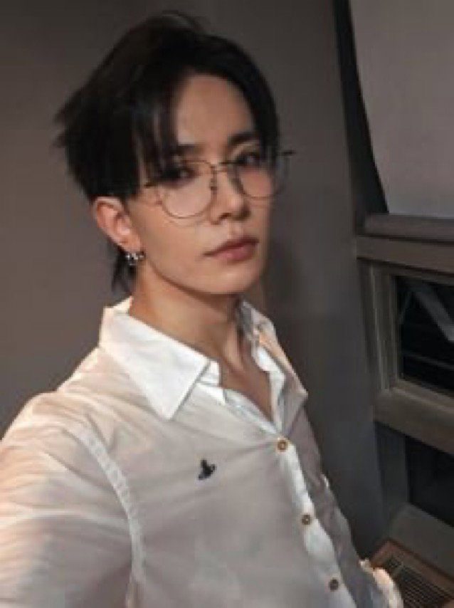 ldjHUU