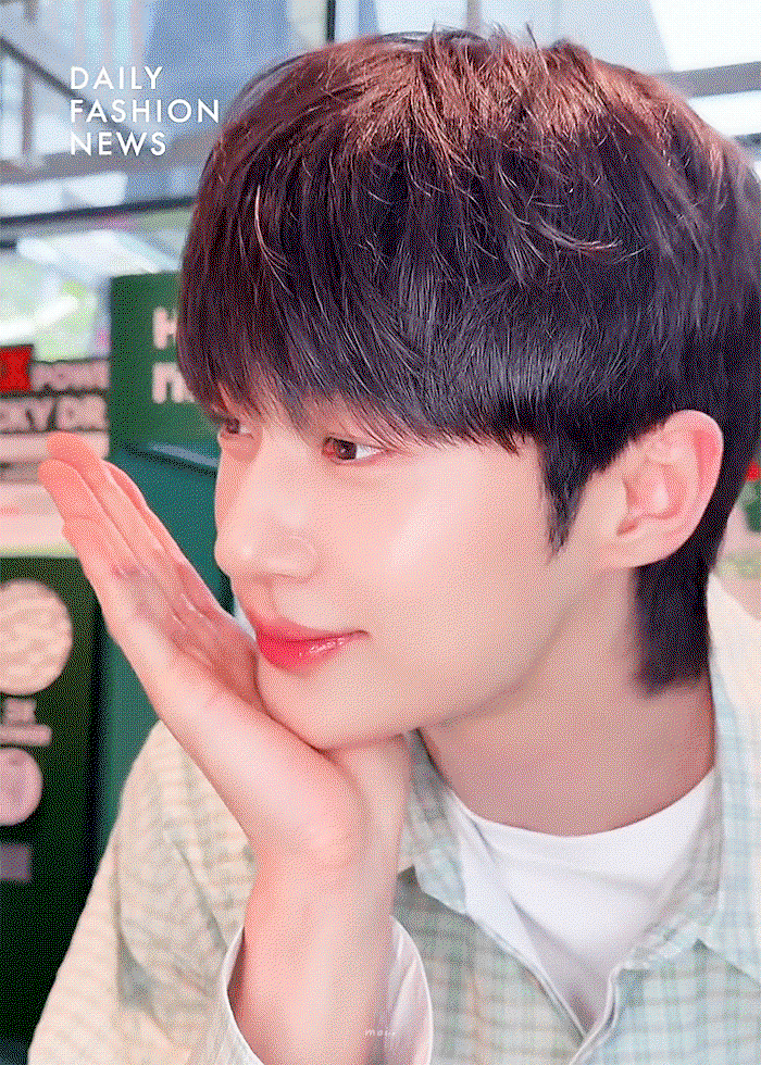 lmNHwO.gif
