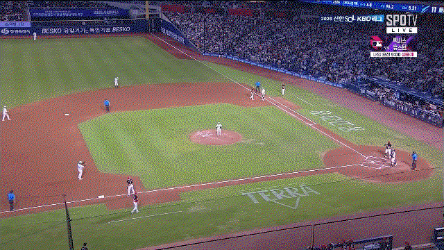 loQZpG.gif