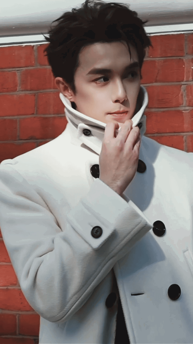 lqquDY.gif