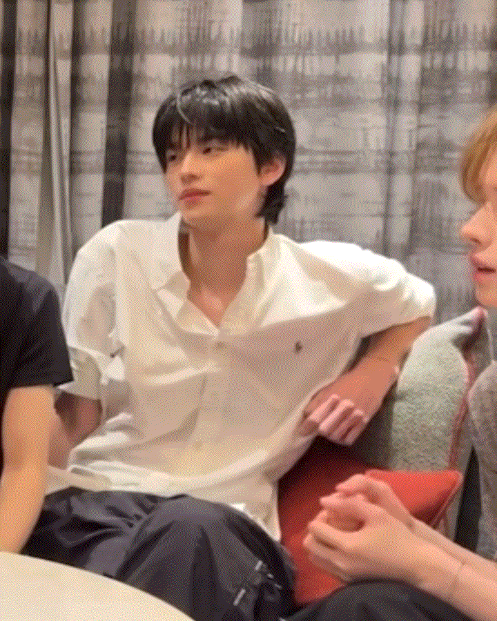 lvNrOh.gif