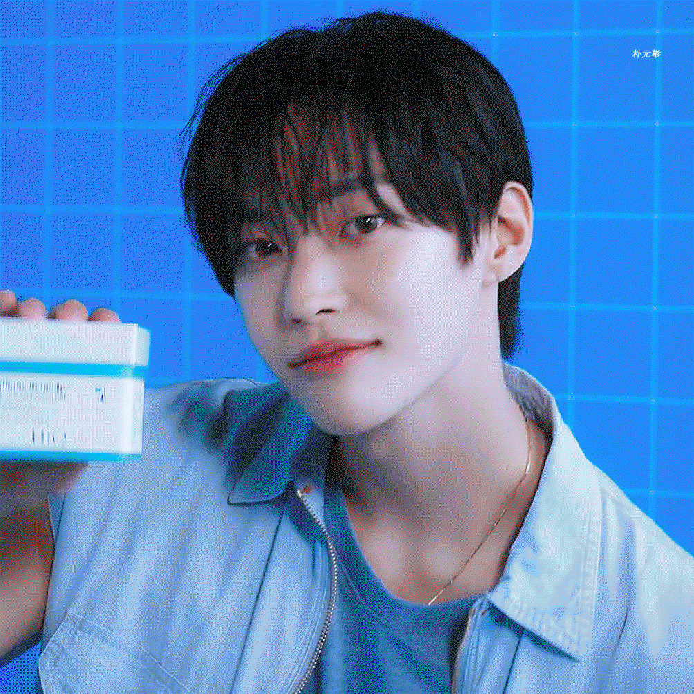 lyVtmk.gif