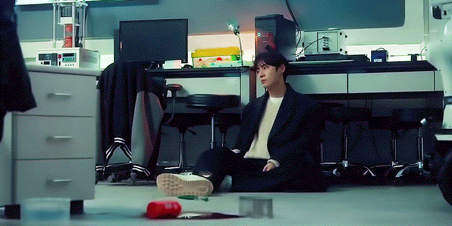 lzjuBf.gif