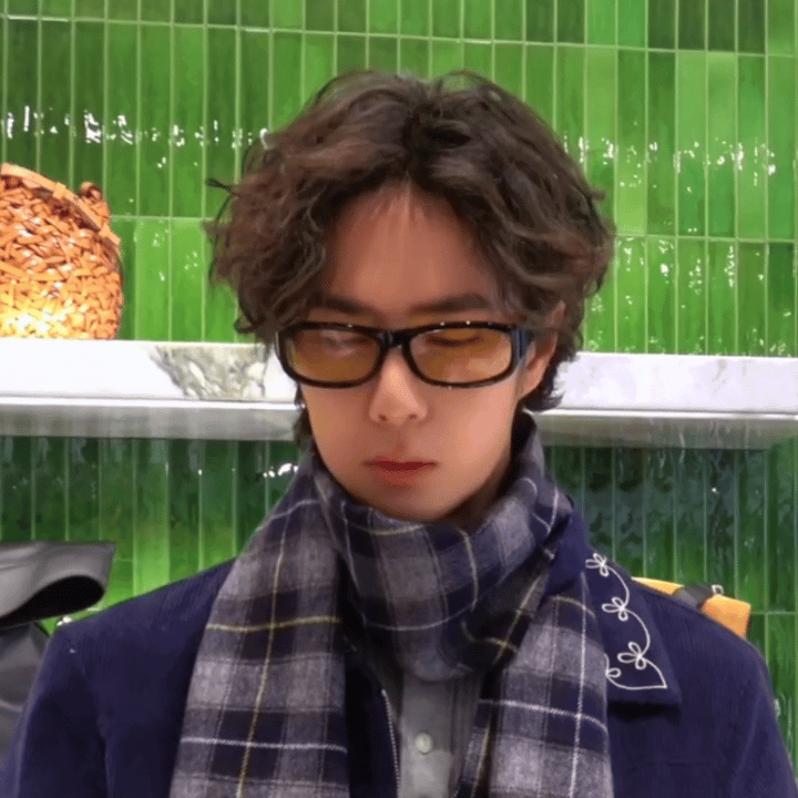 mDvPGB.gif