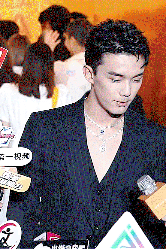 mImBoG.gif