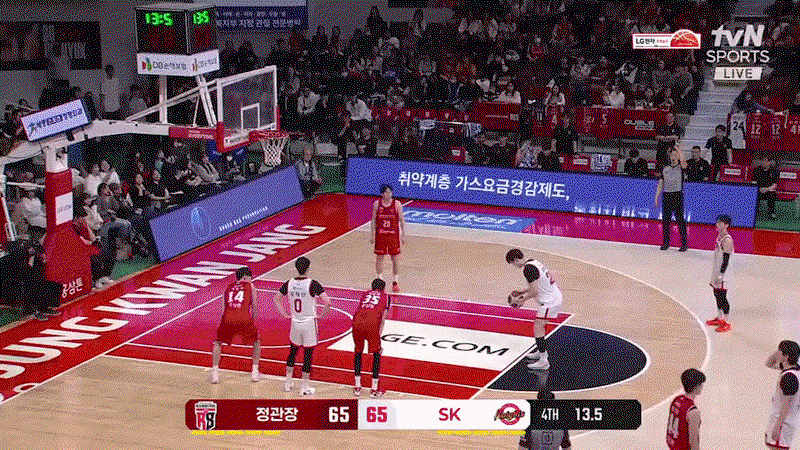 mKweYB.gif