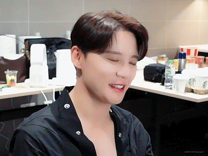 mNhVfi.gif