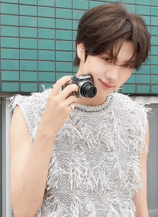 mNsJBs.gif