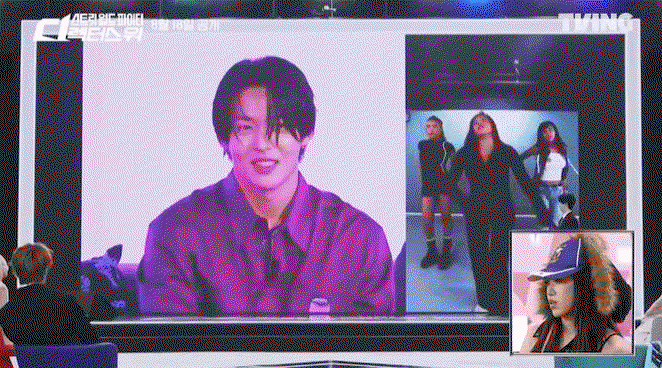 mOhKjB.gif