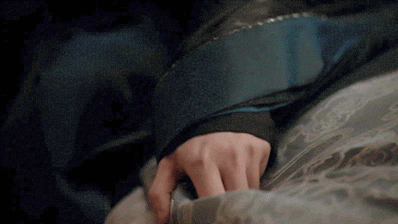 mRmtvQ.gif
