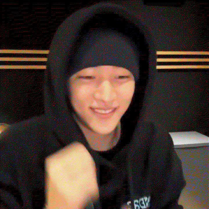 mUhcoI.gif