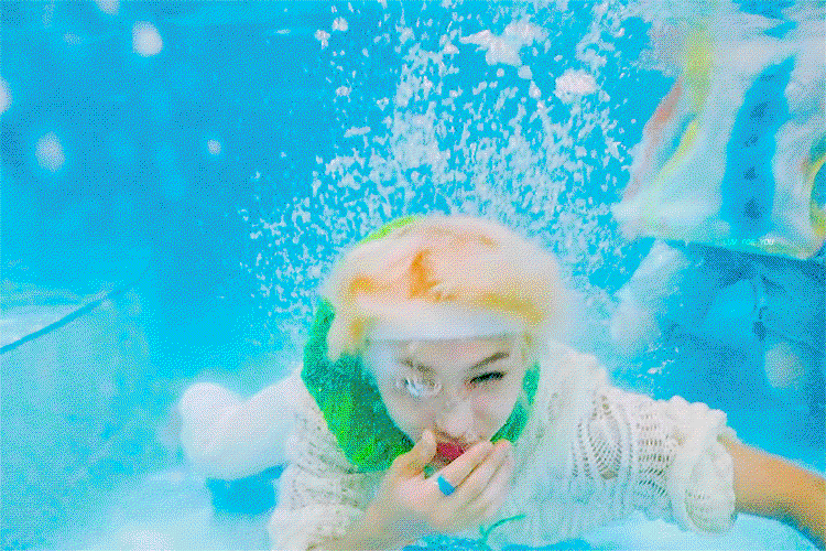 mZCtxb.gif
